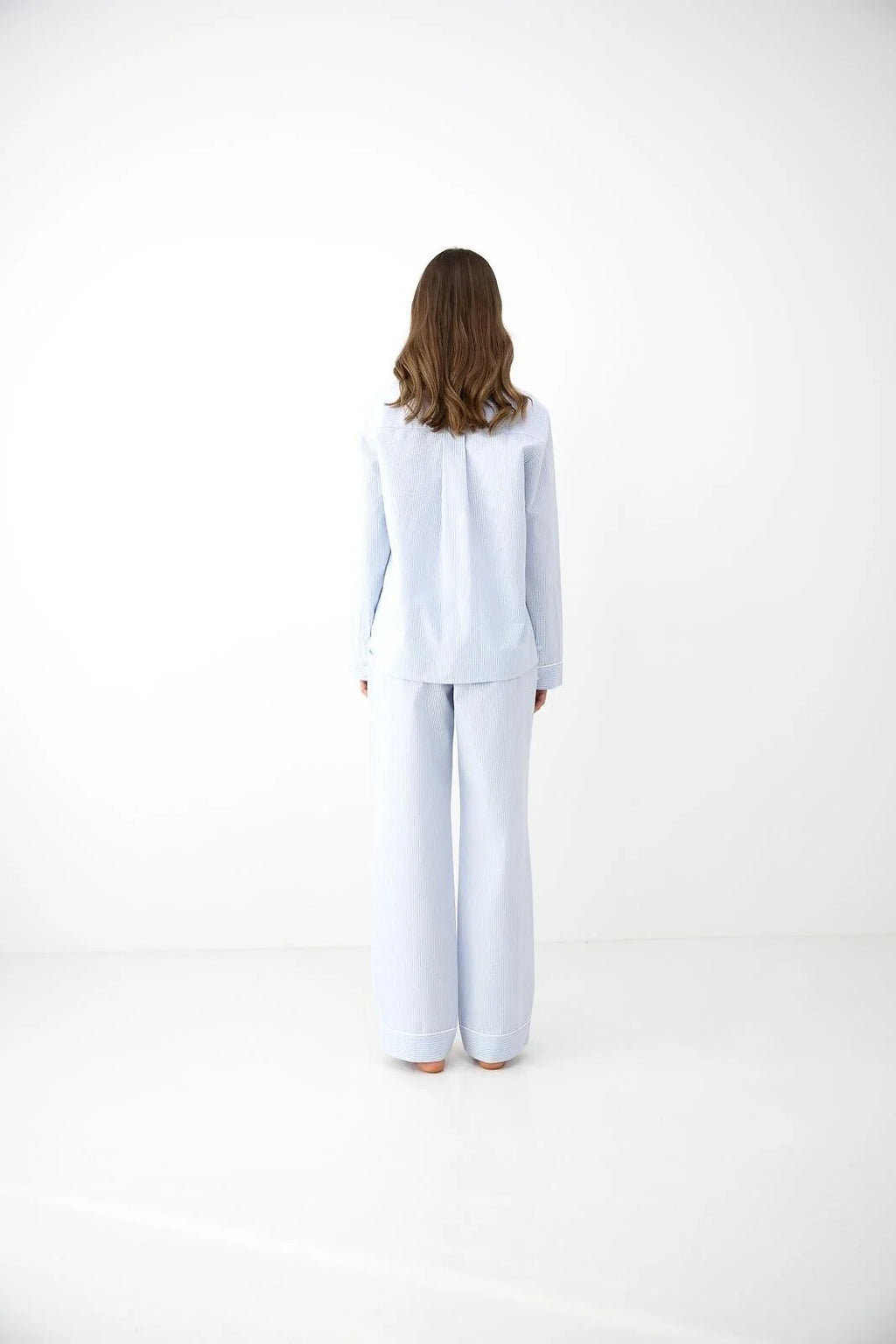 Aderyn - pigiama da donna in puro cotone a righe sottili