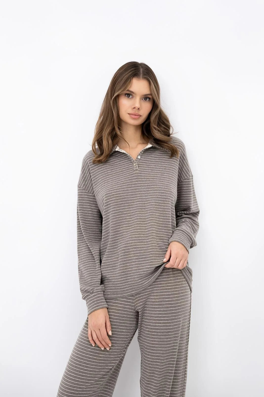 Amaya - pigiama da donna in lyocell e viscosa a micro righe