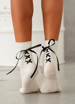 Calze corte da donna con fiocchetti - 1597.001