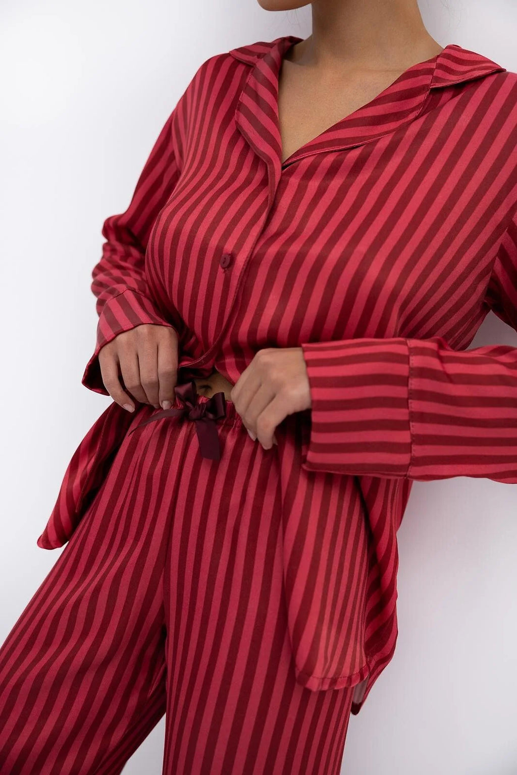 Cherry | pigiama lungo aperto da donna in viscosa a righe