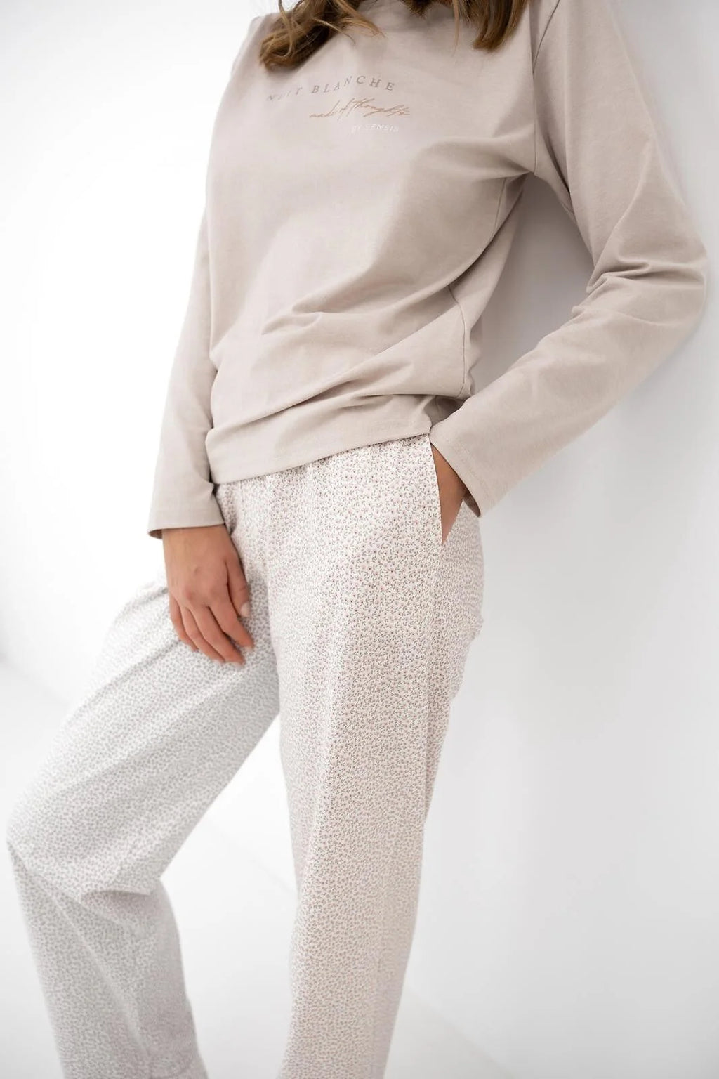 Lyanna - pigiama da donna in cotone con maglia a scritta