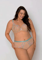 Reggiseno soft in pizzo – eleganza e sostegno per grandi